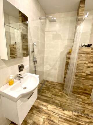 Апартаменты Flat 11 mirrors Винница Апартаменты с 1 спальней-12